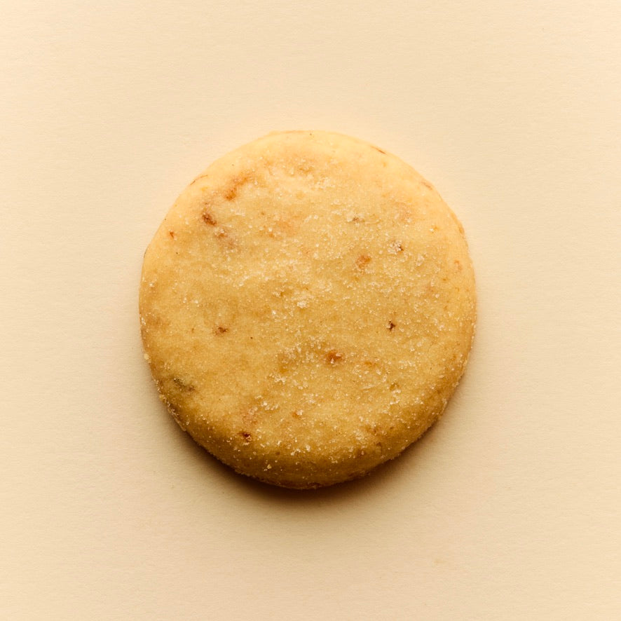 The Fine Cheese Co. Fresh Brillat-Savarin & Apricot Cheesecake Biscuits