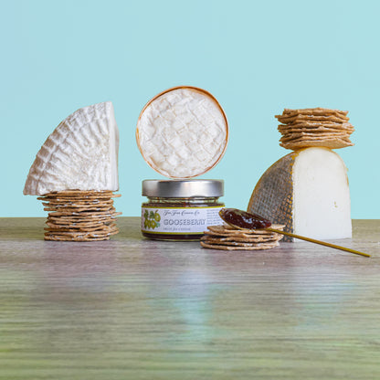 Fresh Pastures - The Spring Cheeseboard Selection